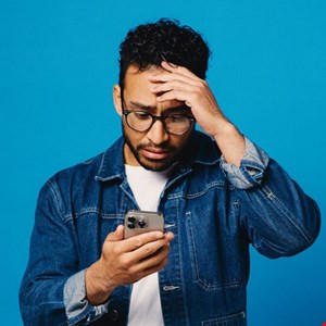 Nova campanha da NCA adverte os homens contra golpes de investimento em criptomoedas